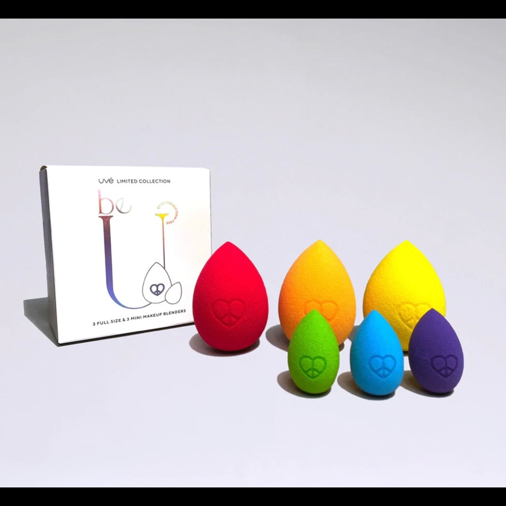 Uvé Be U blender sponge collection 🏳️‍🌈